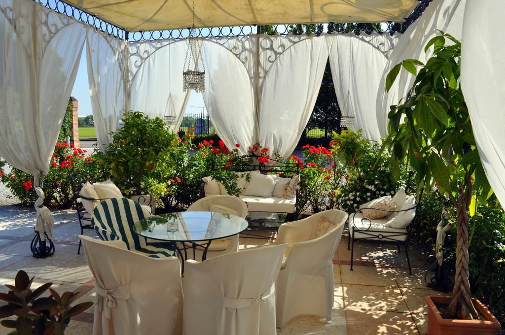 Hotel La Corte Bedizzole Exterior foto